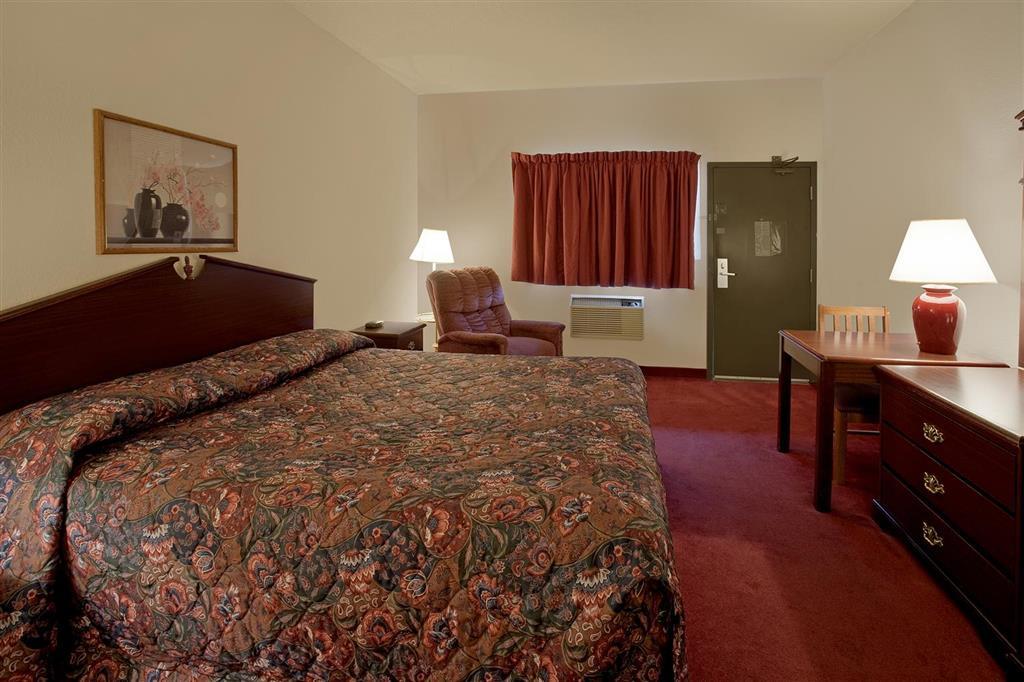 Americas Best Value Inn-Livonia/Detroit Quarto foto