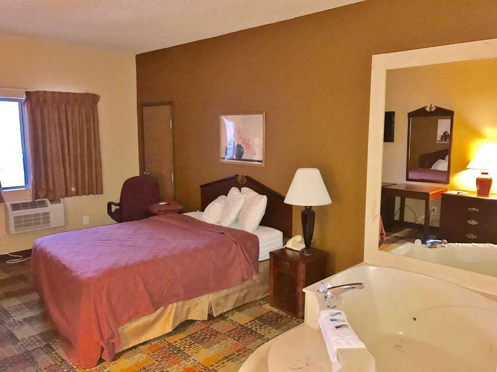 Americas Best Value Inn-Livonia/Detroit Quarto foto